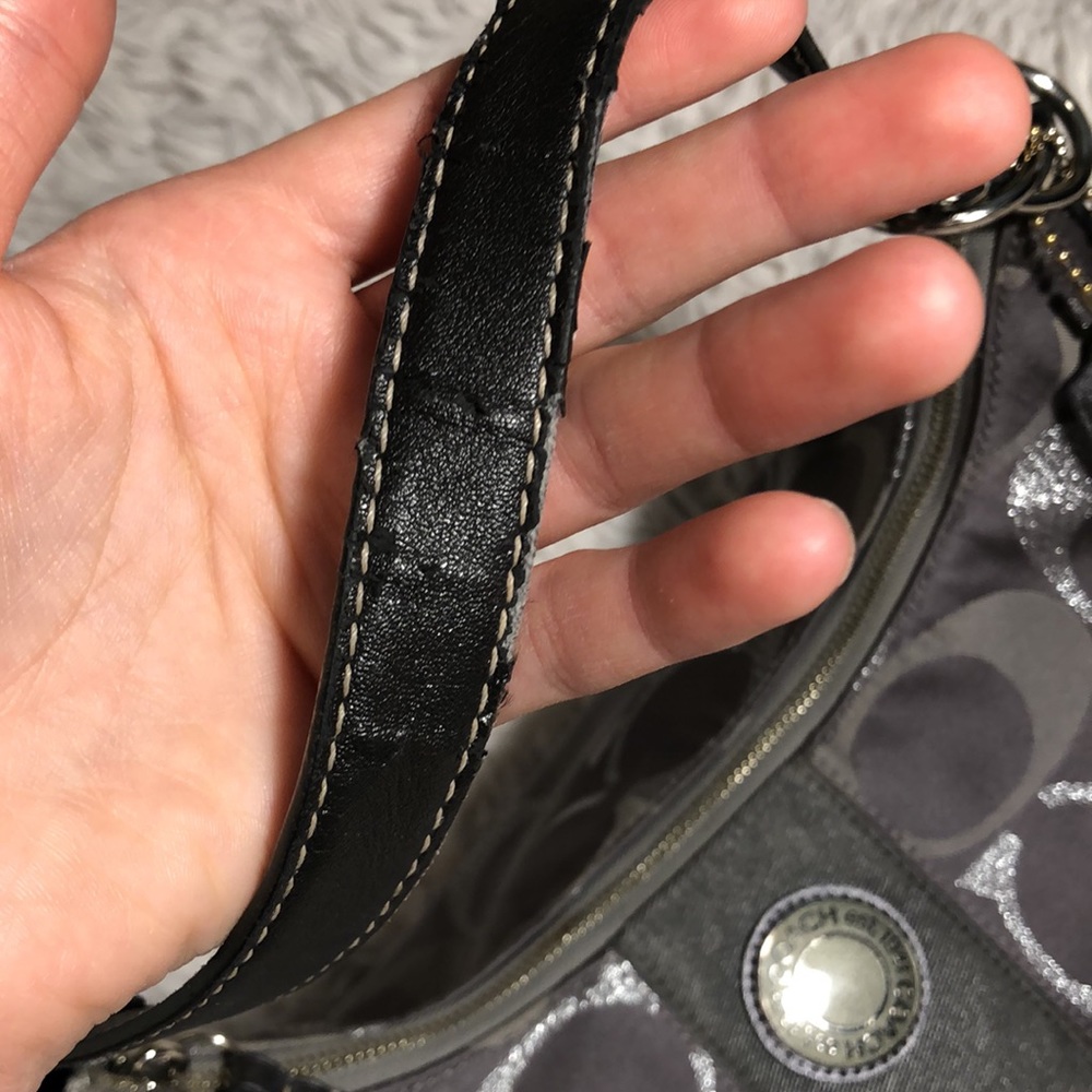 Coach Signature Purse - Picture 7 of 10